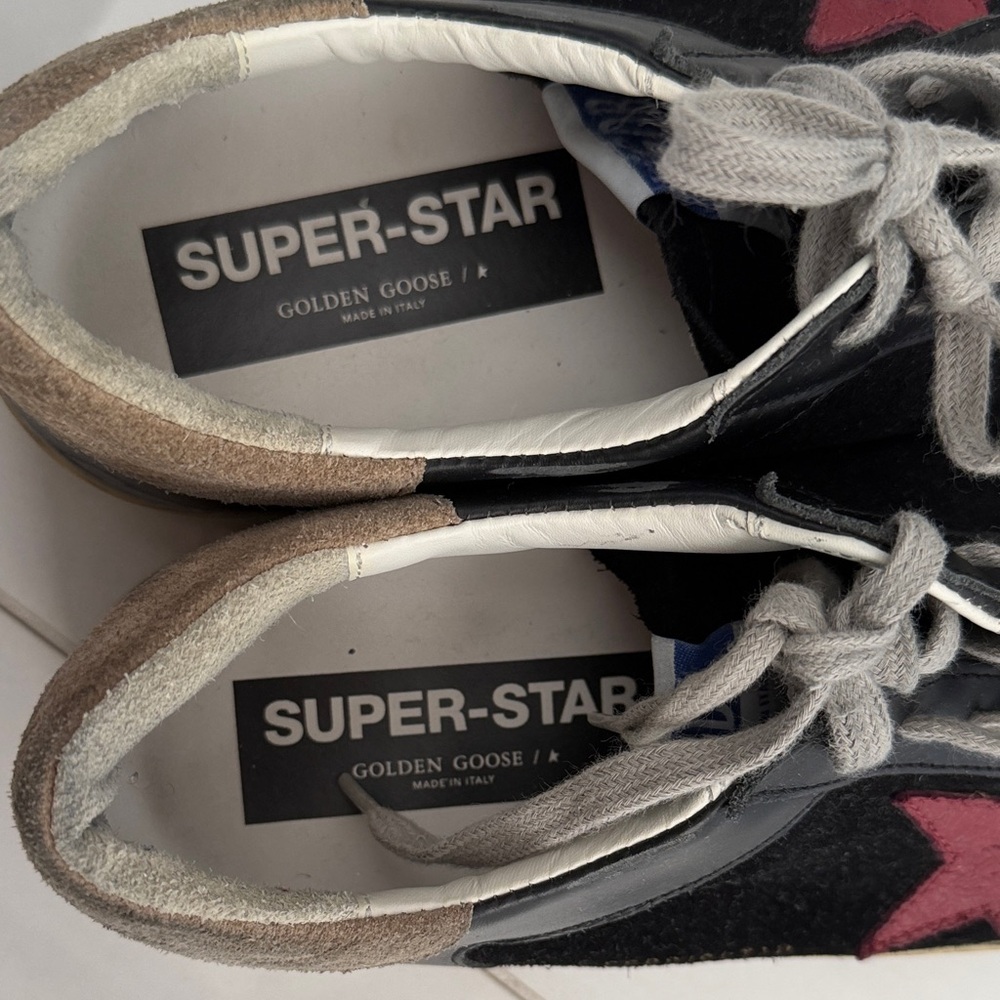 Golden Goose Black Suede Sneakers with Burgundy Star - Picture 3 of 5